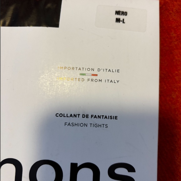 Black traced diamond fashion tights made in Italy NWT - Picture 4 of 10